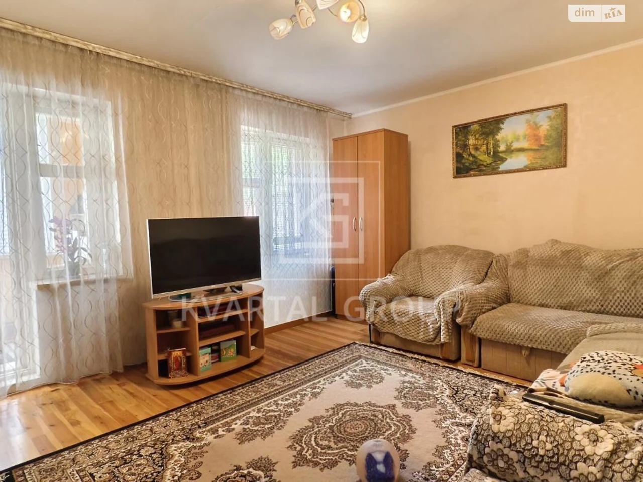 For Sale: Apartment