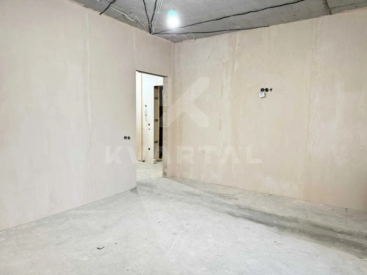 Sale of a Spacious 2-Bedroom Apartment with New Renovation in Buch!