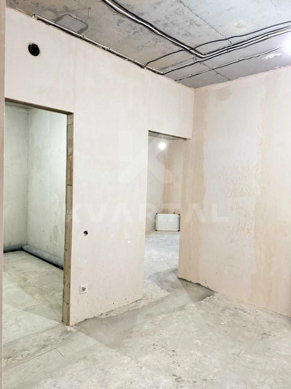 Sale of a Spacious 2-Bedroom Apartment with New Renovation in Buch!