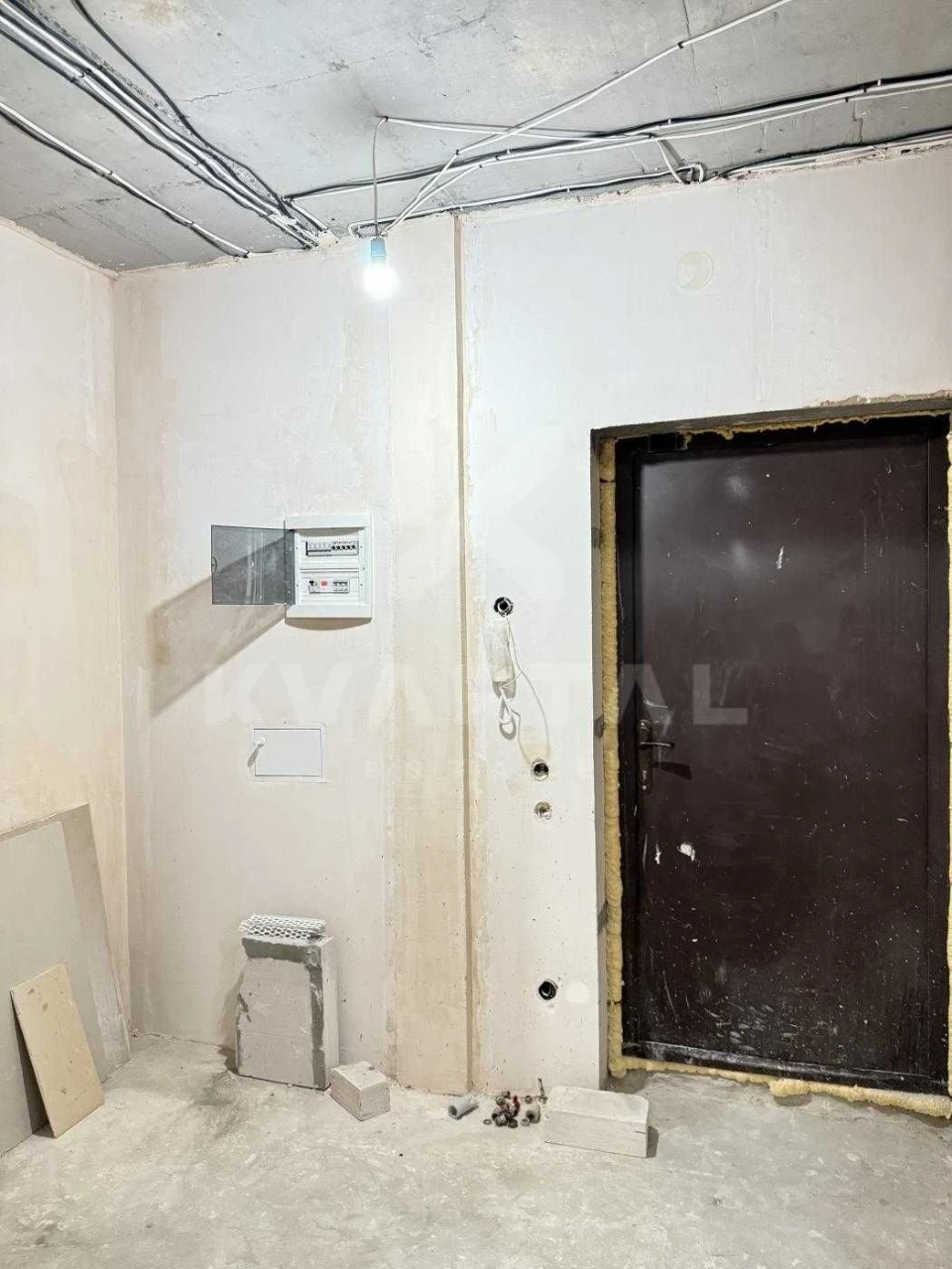 Sale of a Spacious 2-Bedroom Apartment with New Renovation in Buch!
