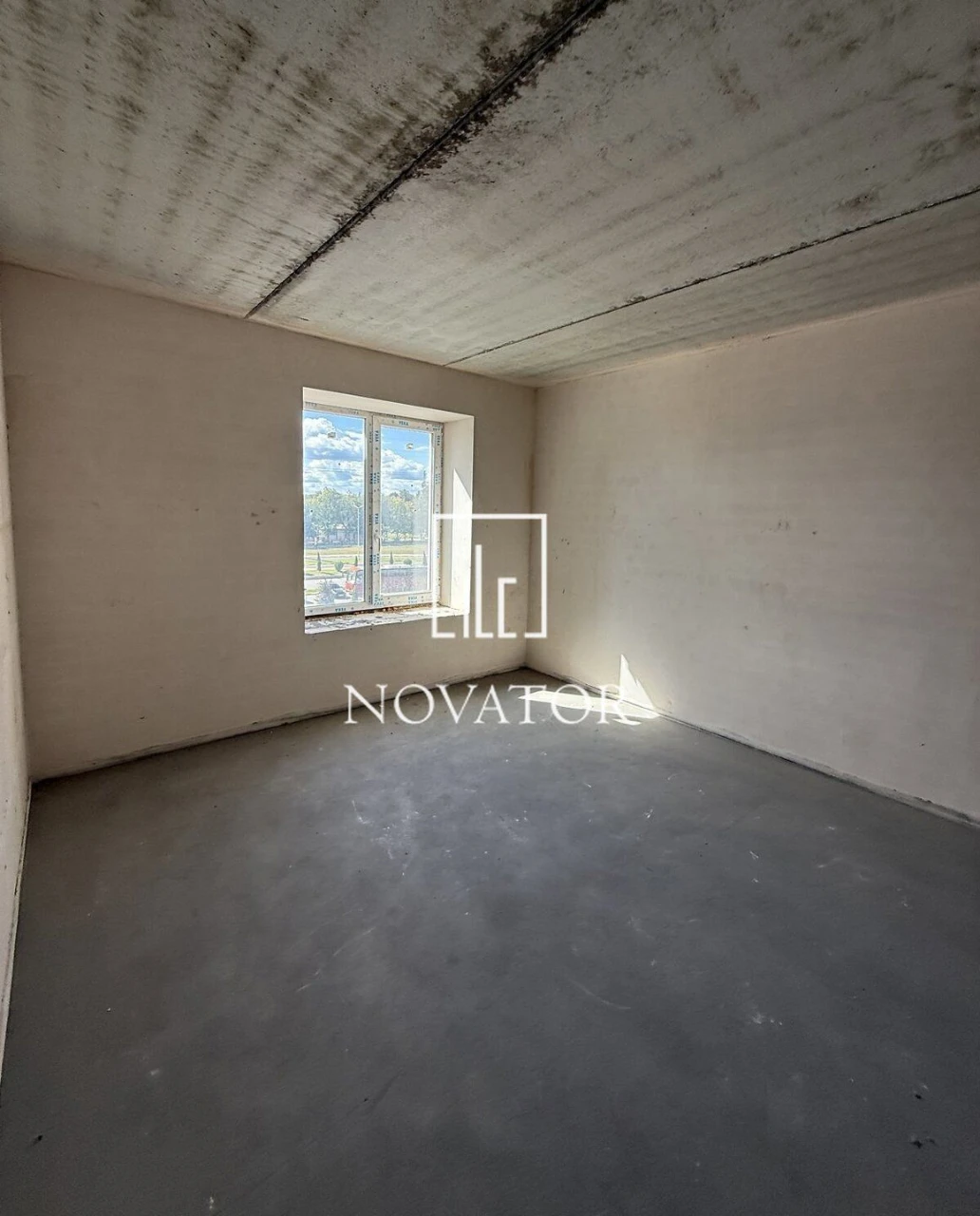 For Sale: One-Room Apartment with Partial Furnishing! Gas