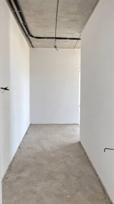 Spacious 1-bedroom apartment with a kitchen of 25m2 and a balcony