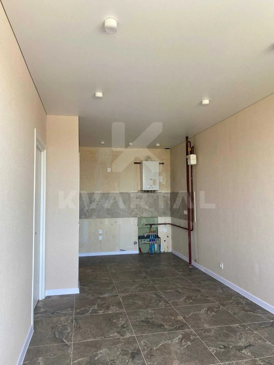 Sale of 1-bedroom apartment with renovation in a modern complex in Buch! Individual