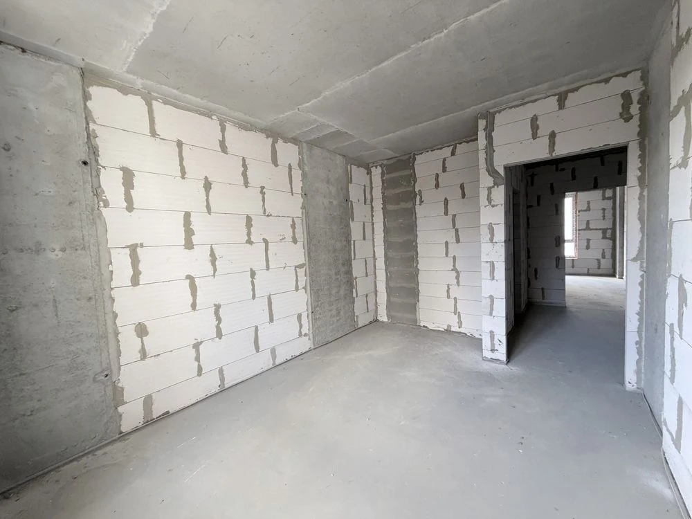 For Sale! Stunning 2-room Apartment with Thoughtful Layout