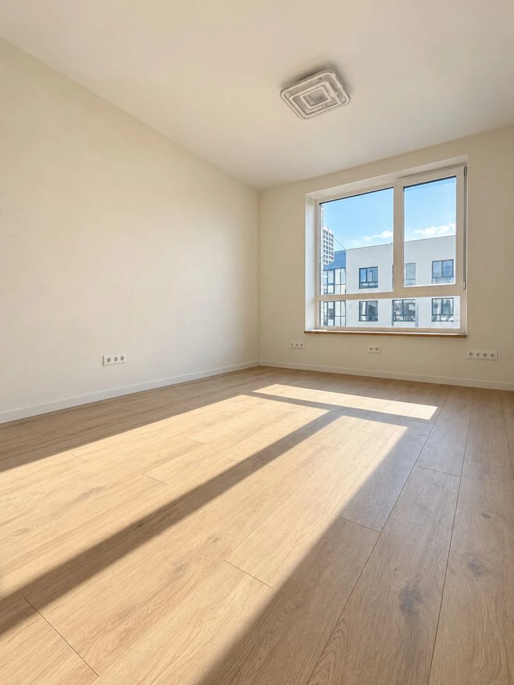 For Sale 1-room apartment with new renovation! No one has lived in
