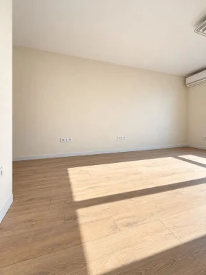 For Sale 1-room apartment with new renovation! No one has lived in