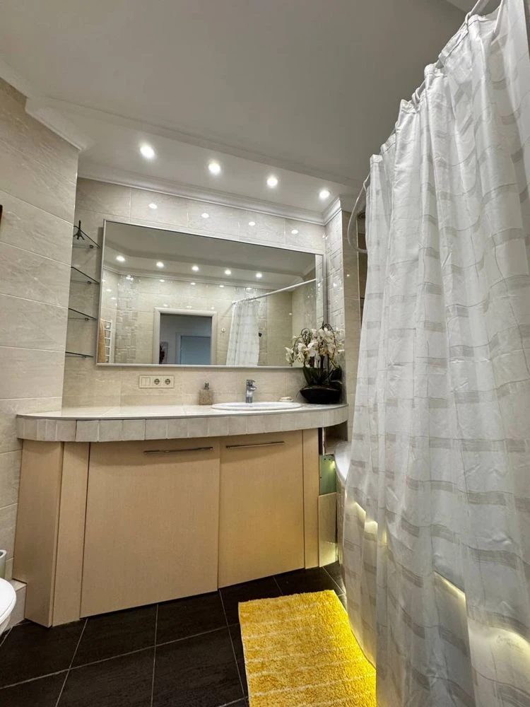 One-bedroom apartment in Buch. ЖК "Rich Town". Minimal furnishing