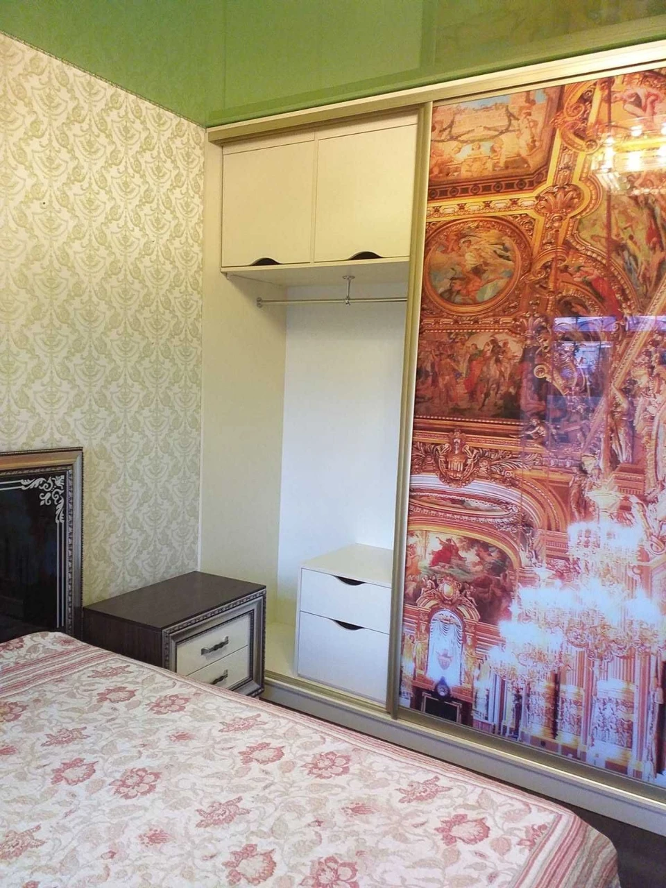 For sale 2 room apartment 72 m2 / or for business (ground floor)