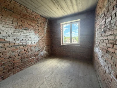 For Sale 1 Bedroom Apartment - NO COMMISSION! AMAZING PRICE!