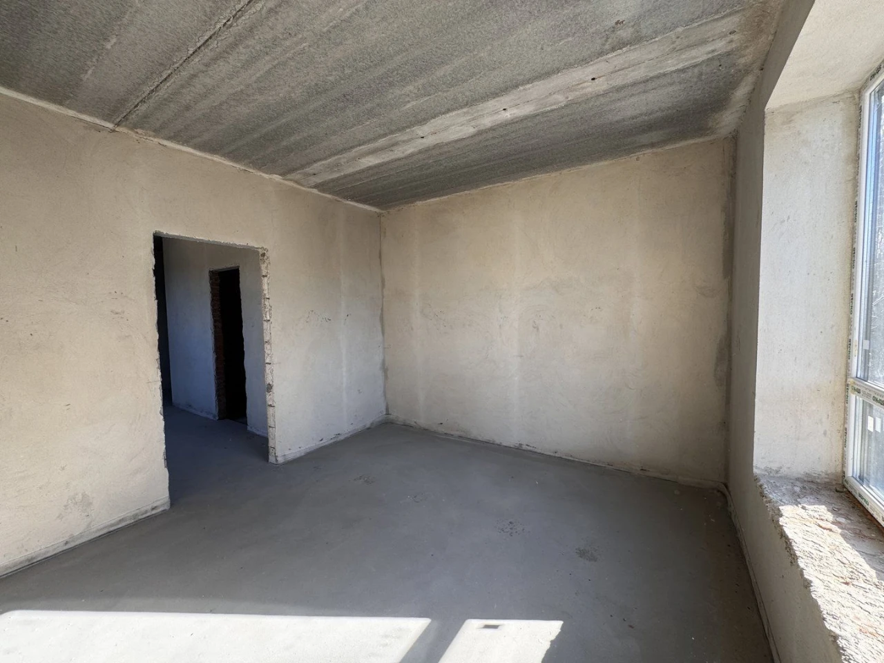 For Sale: Full 1-Bedroom Apartment in a Completed Building, Near Bucha