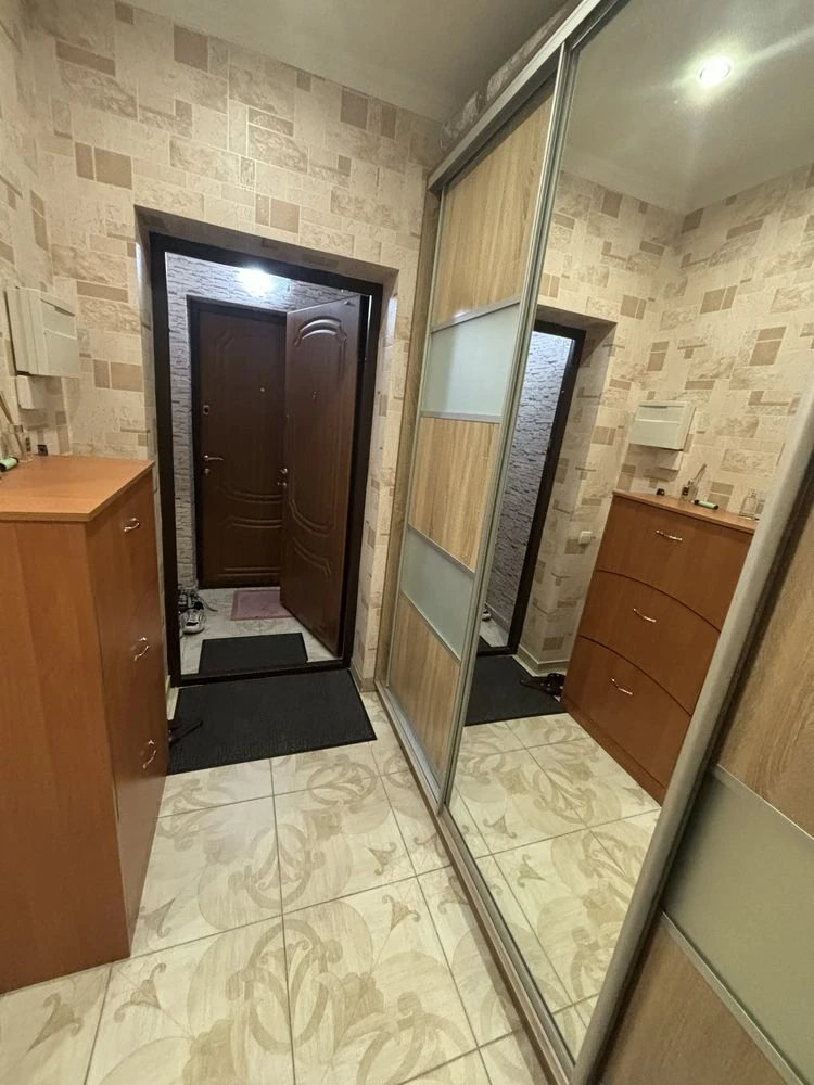 Spacious apartment in a cozy residential complex with furniture and appliances