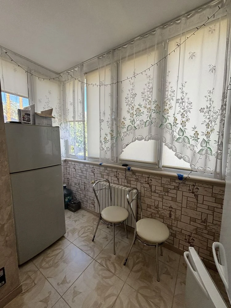 Spacious apartment in a cozy residential complex with furniture and appliances