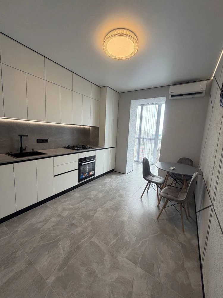 Sale of an apartment in Bucha! Large euro2 apartment! Gas! New