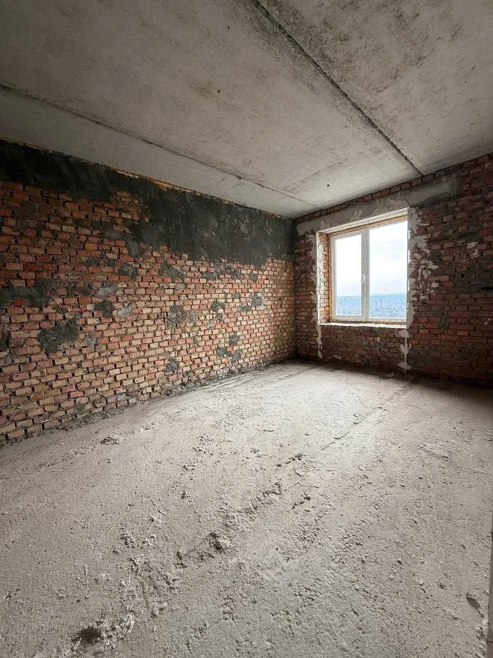 For sale, one-bedroom apartment in the city of Bucha! All state funds are available.
