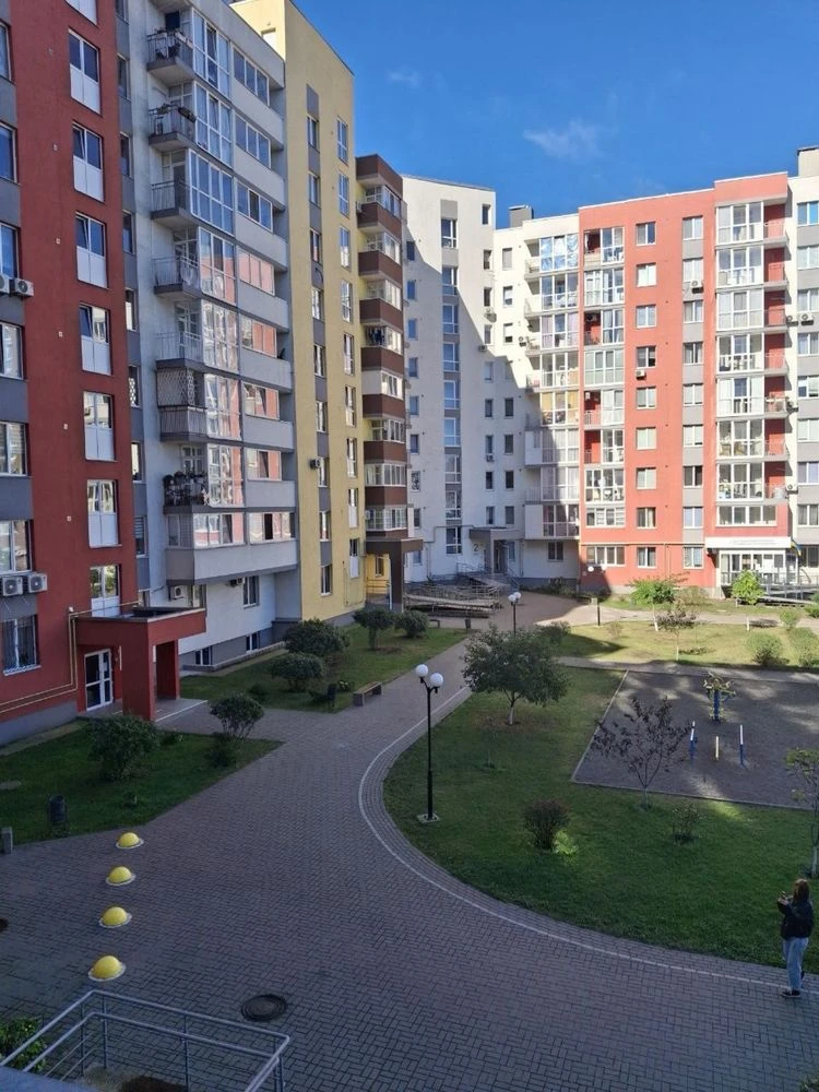 1-bedroom apartment renovated! New Bucha