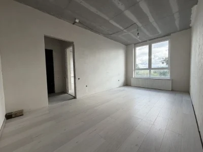 Excellent Offer! Selling 1-bedroom apartment with partial renovation! Gas