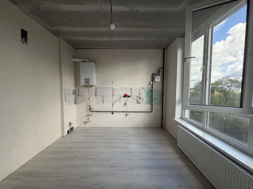 Excellent Offer! Selling 1-bedroom apartment with partial renovation! Gas