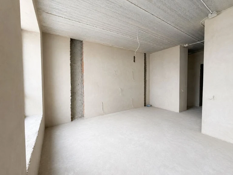 For sale, spacious 1-bedroom apartment! Great layout! Heating in
