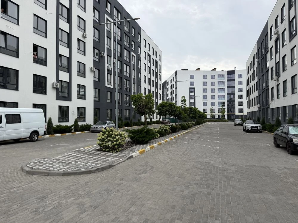 URGENT SALE! LOWEST PRICE! 1 room near Bucha Park!