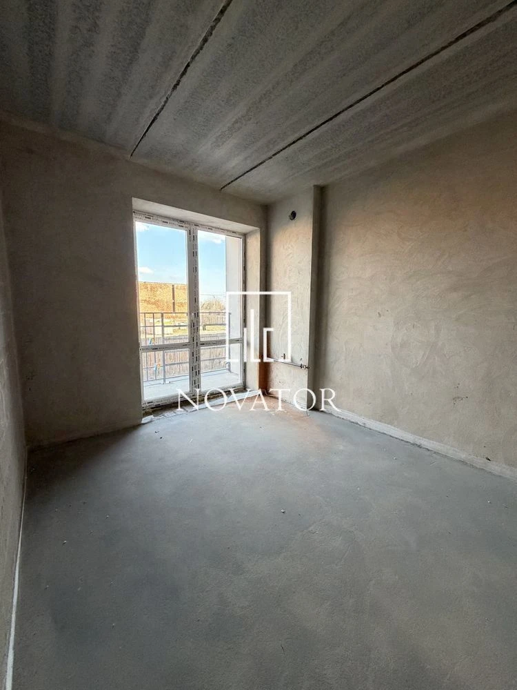 Real 3-bedroom apartment! GAS HEATING! Balcony! Excellent offer