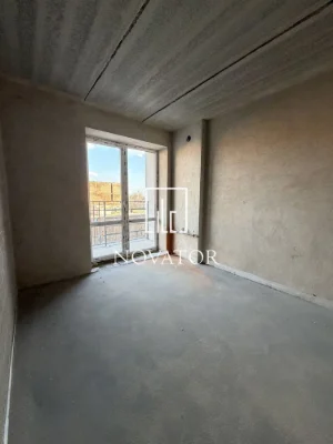 Real 3-bedroom apartment! GAS HEATING! Balcony! Excellent offer