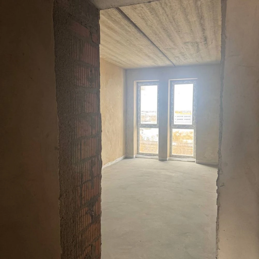 Sale of a 3-room apartment! Great price! 75 sq m! New building!