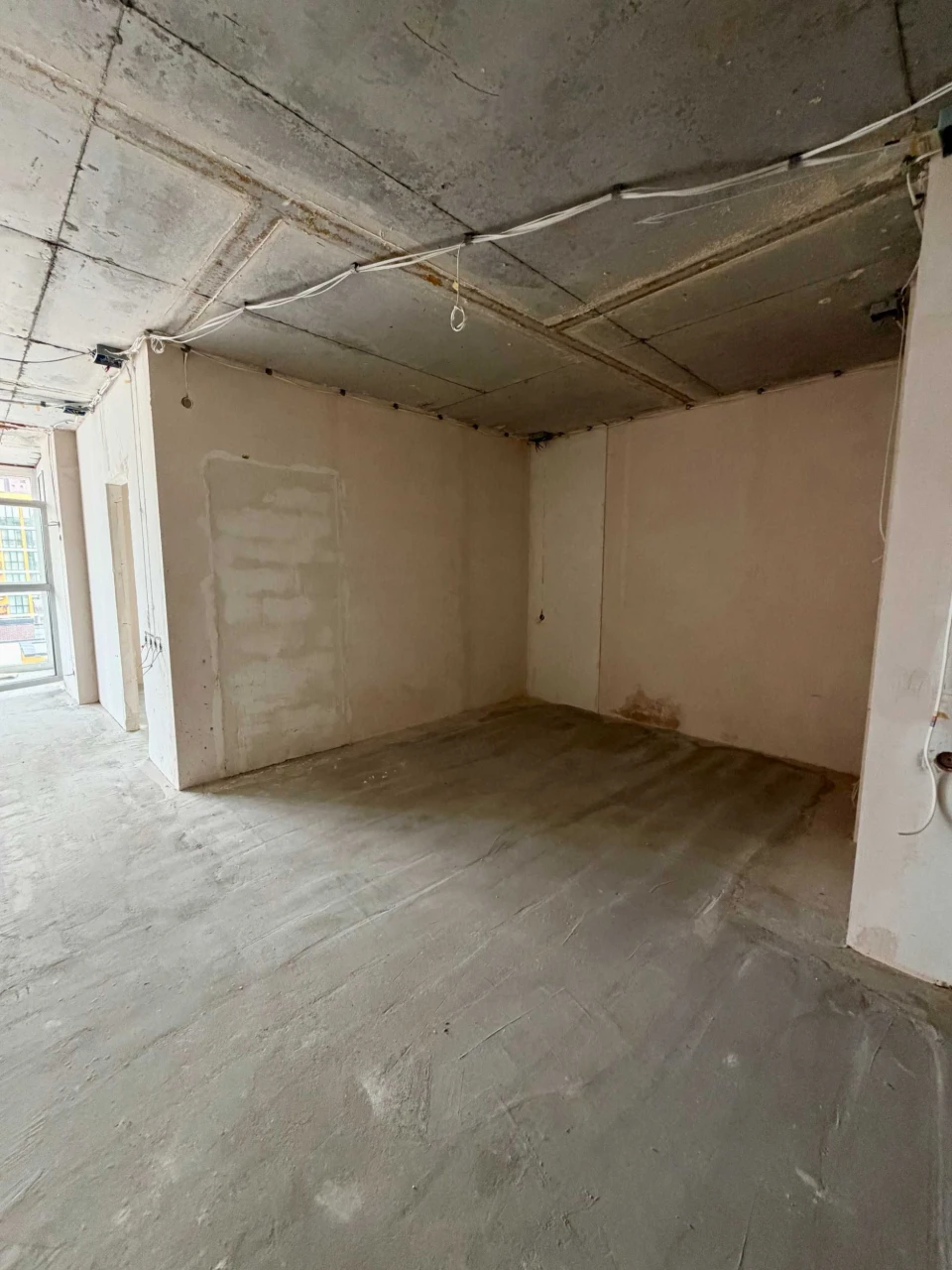 Sale of a 2-room apartment in the Na Proriznoy residential complex! Studio kitchen 41 m2