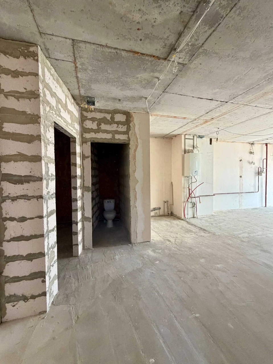 Sale of a 2-room apartment in the Na Proriznoy residential complex! Studio kitchen 41 m2