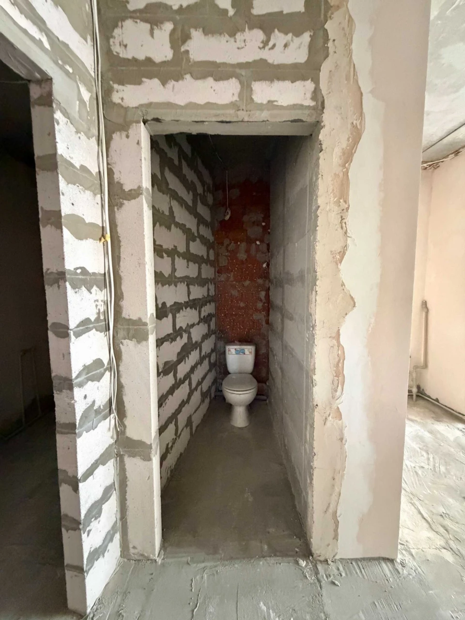 Sale of a 2-room apartment in the Na Proriznoy residential complex! Studio kitchen 41 m2