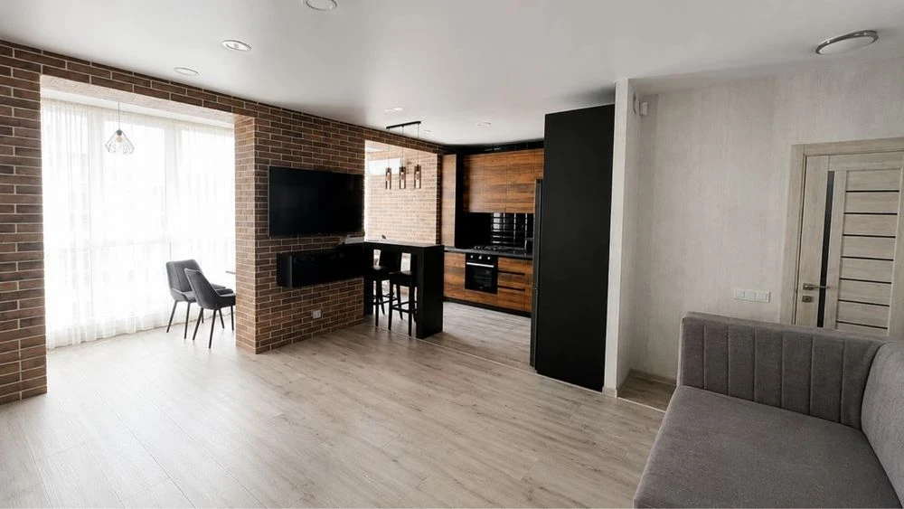 New 3-bedroom apartment for sale in Bucha, no commission.