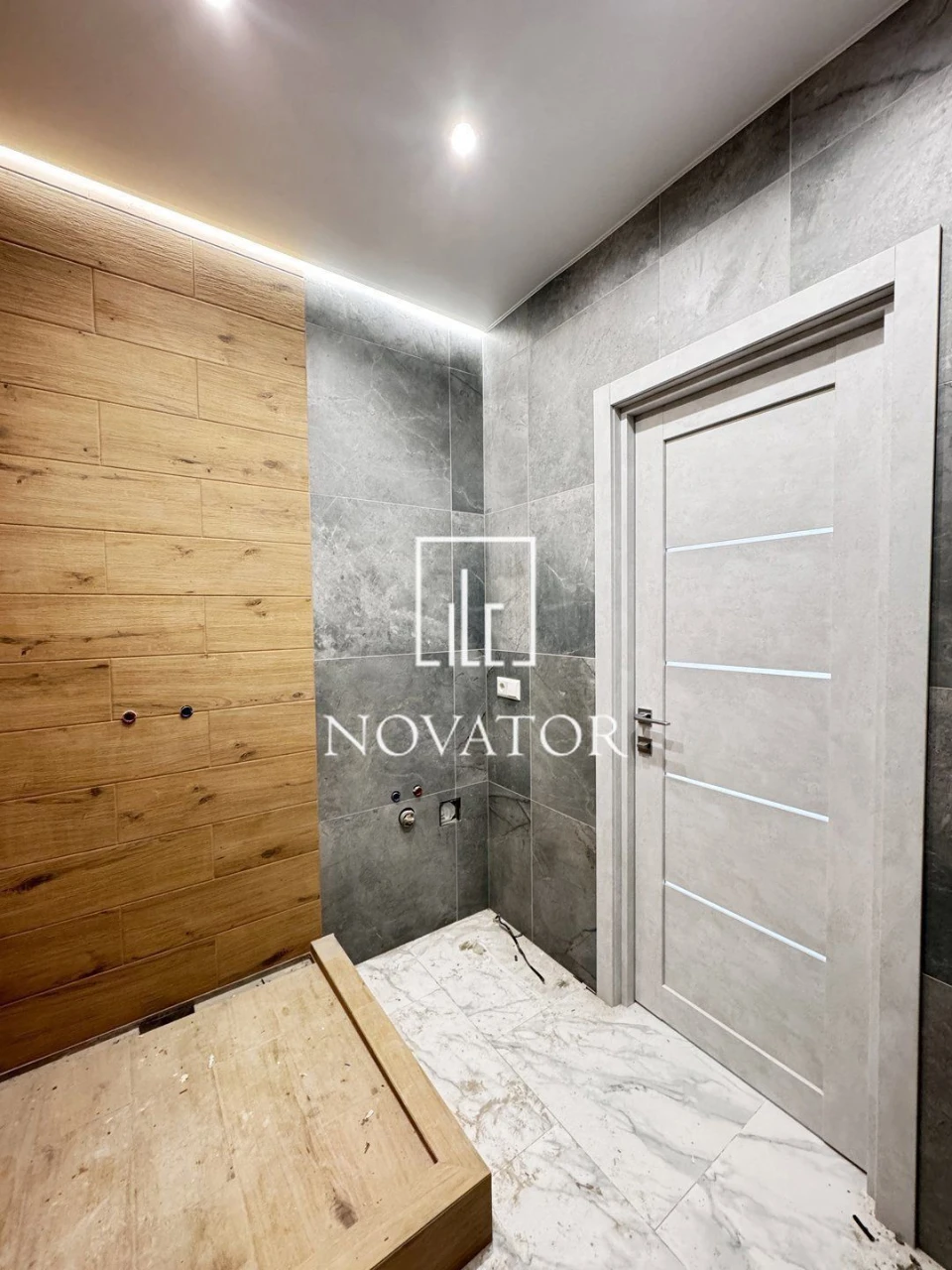 Euro 2-room apartment renovated! Kitchen 20 sq. m! Gas heating!