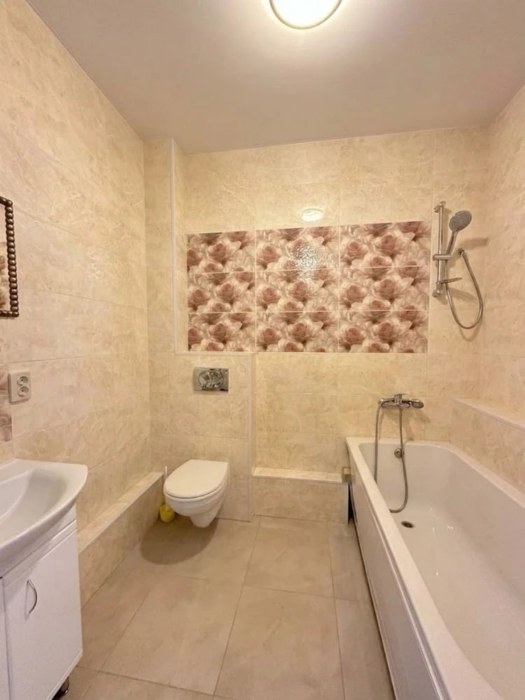 For Sale! One-bedroom apartment renovated in Bucha. Grand Burze