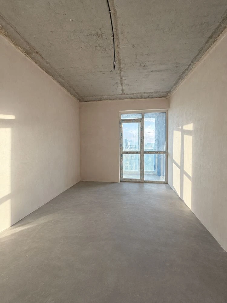 Sale of a 2-room apartment in the Grand Bourge business class residential complex
