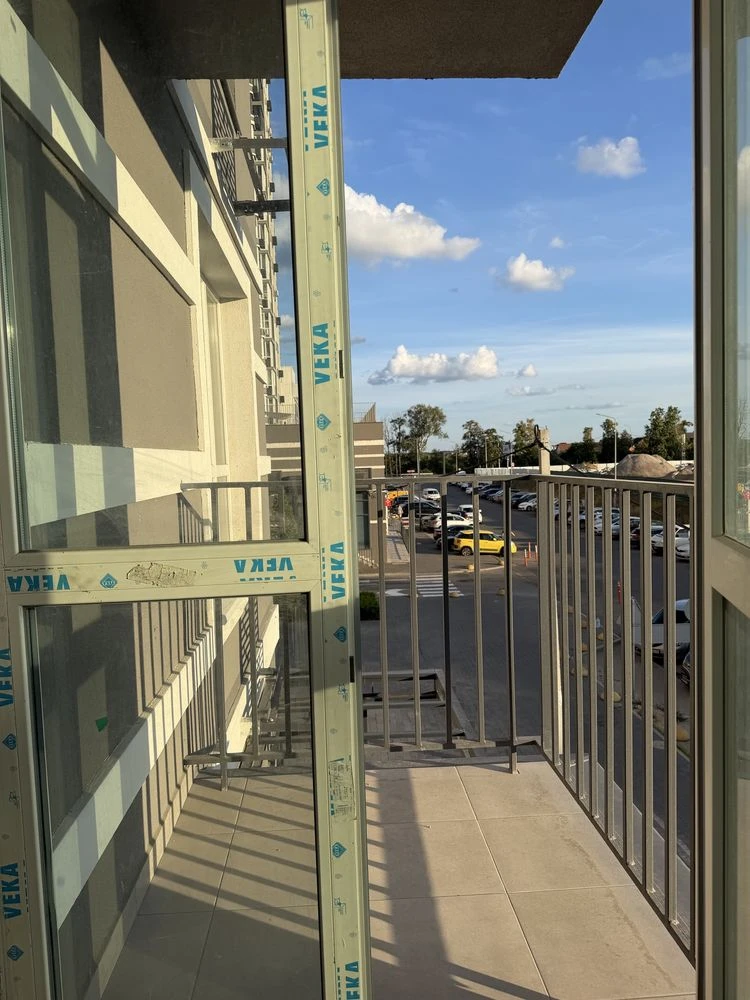 Sale of a 2-room apartment in the Grand Bourge business class residential complex