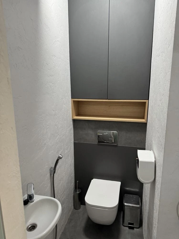 Two-bedroom apartment in ЖК Grand Burze with renovation. Basement floor.