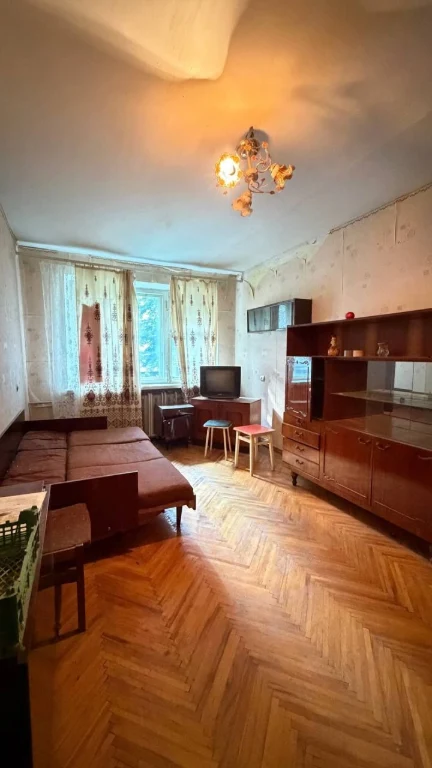 One-bedroom apartment in the center of Bucha on the 1st floor