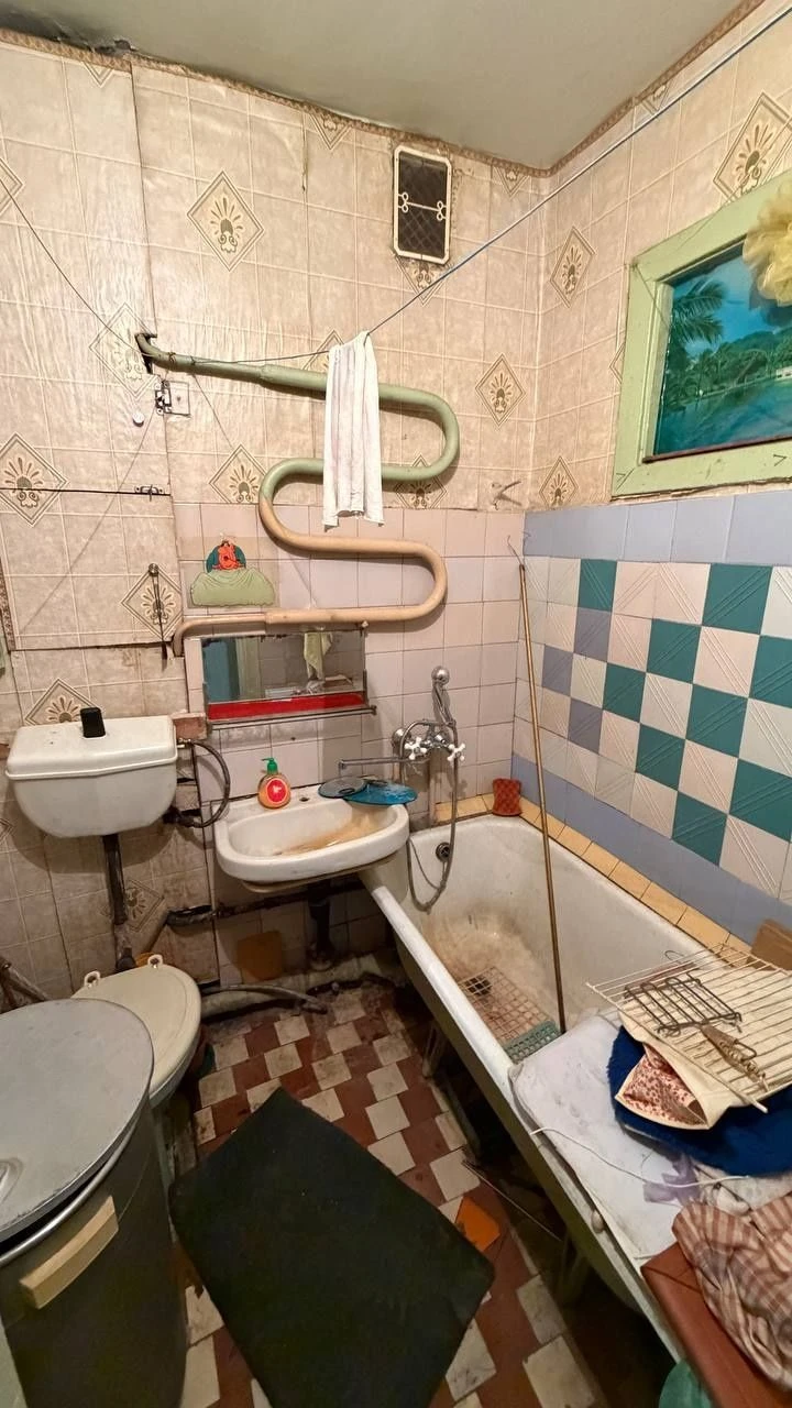 One-bedroom apartment in the center of Bucha on the 1st floor