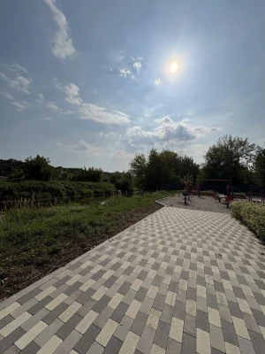 .Продам 1к квартиру біля набережної!Газифікований будинок.Бе