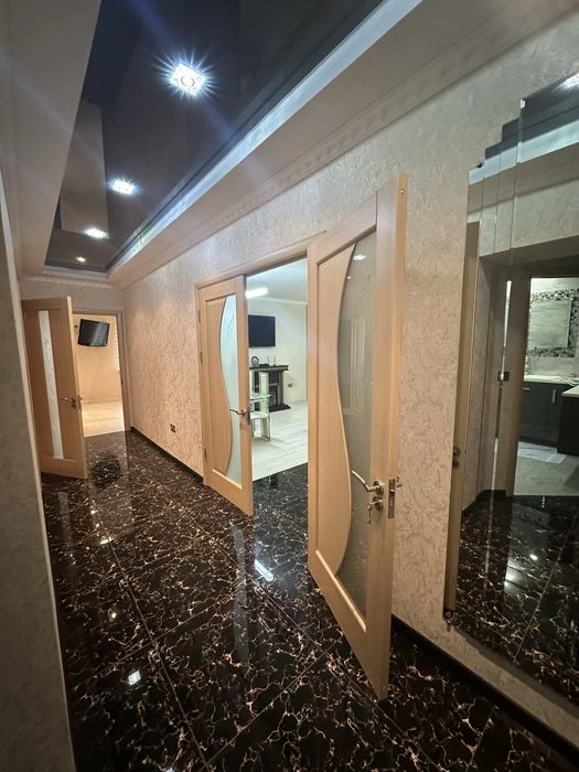 Продається простора 3-кімнатна квартира 95м2