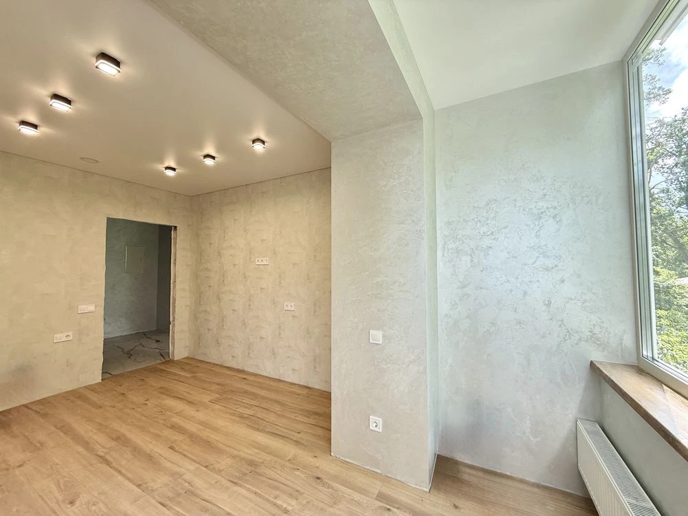 Two-bedroom apartment with high-quality renovation and an incredible view