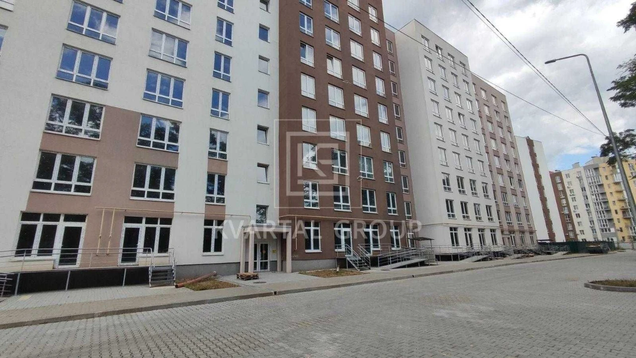 Продам 2к квартиру 52м2 в зданому Будинку з Газом!