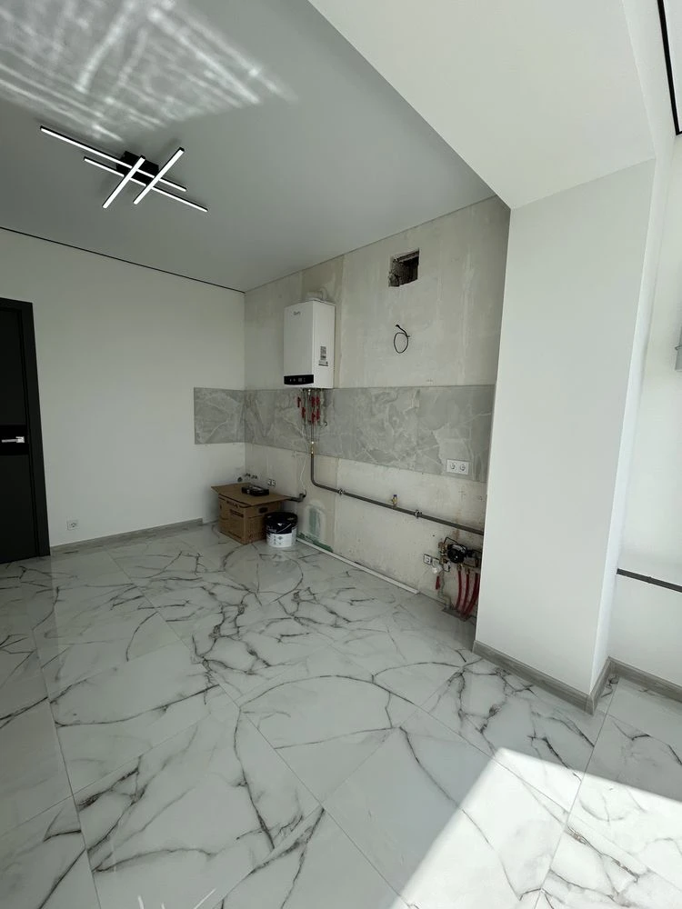 Urgent Sale! 1-Bedroom Apartment! Individual Gas