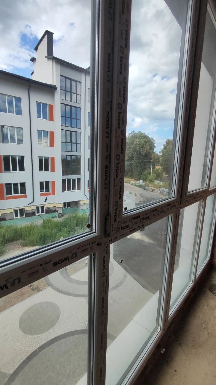 Продаж 1-кімнатної квартири в цегляному будинку з газовим опаленням на 2 поверсі