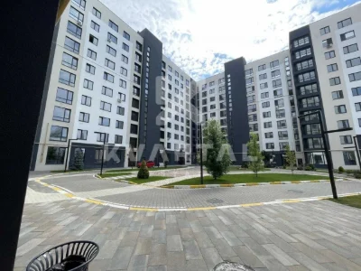 Терміново! Двокімнатна квартира під ремонт, двушка біля ЖК І