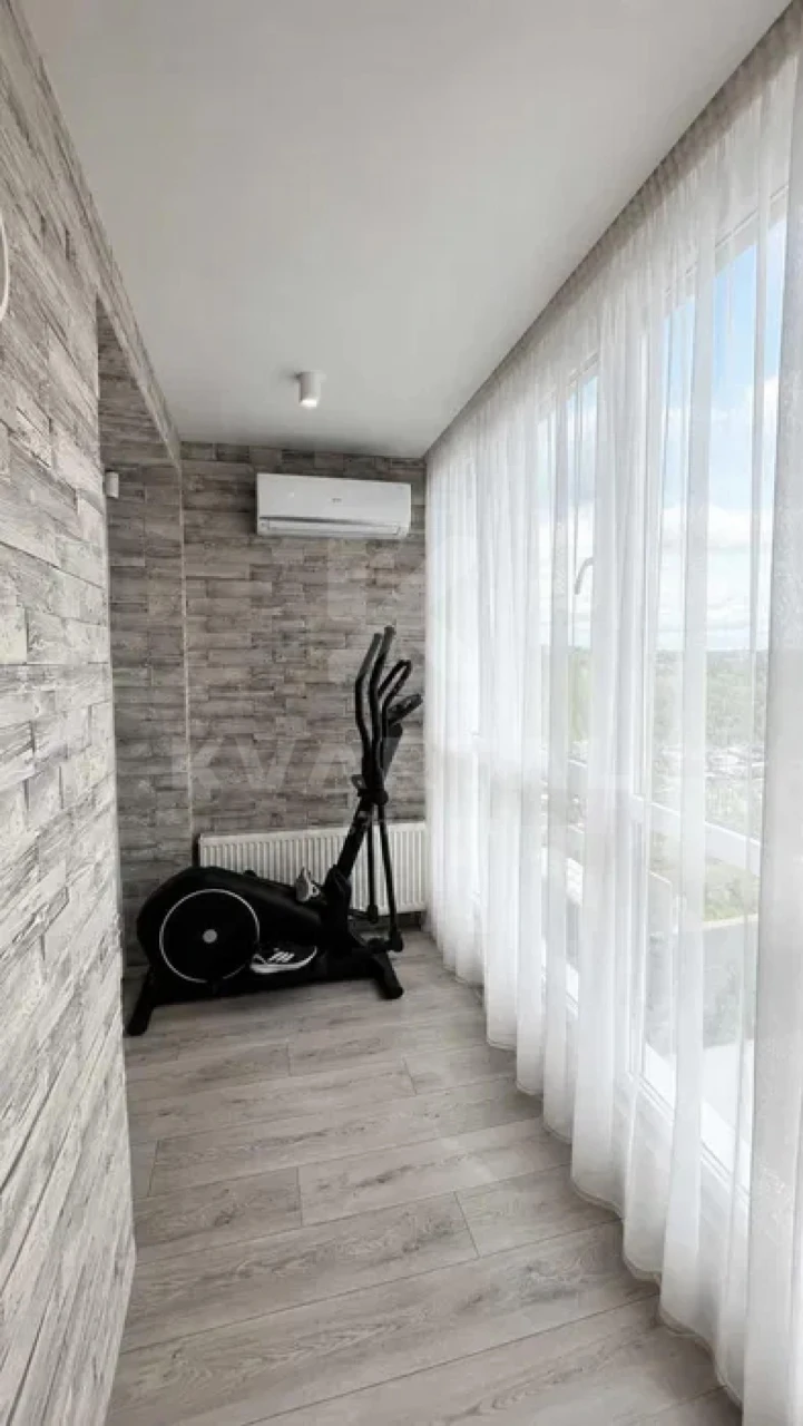 For Sale: 2-room apartment with a kitchen of 32 m2 in the Kontinent residential complex!