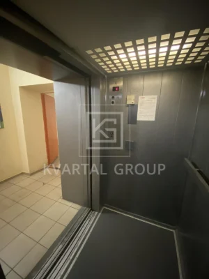 Buch, Kyiv City Building. 2-Room Apartment with Renovation