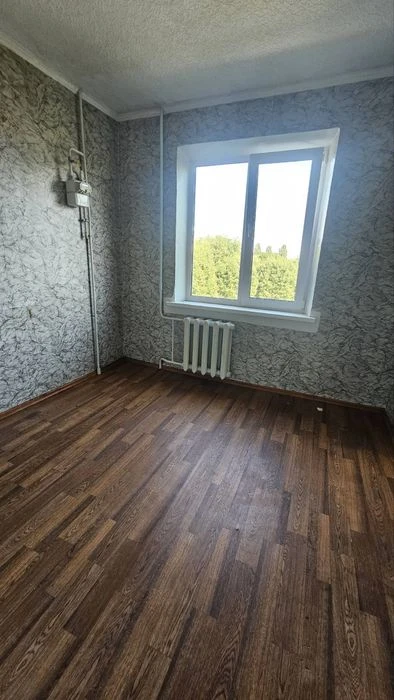 Продаж 2 к. квартири біля парку
