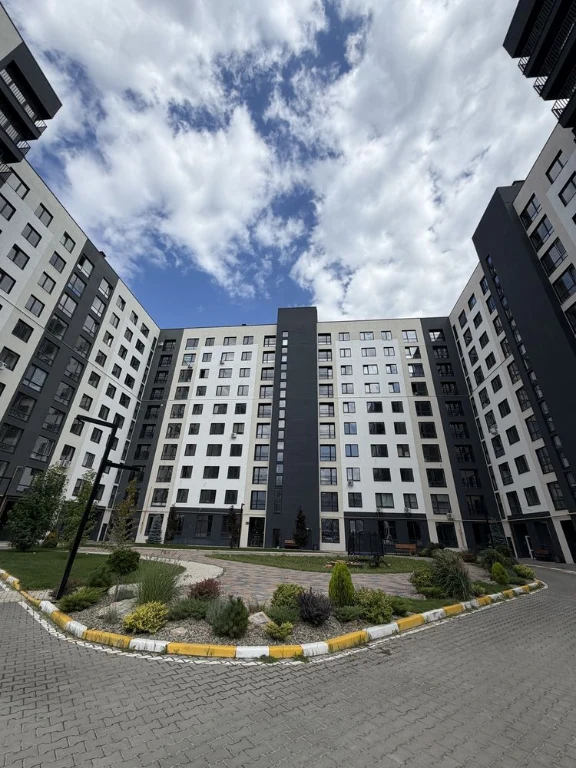 Продам 2-кімнатну квартиру, 78 м2, ЖК "Континент Рей", м. Буча