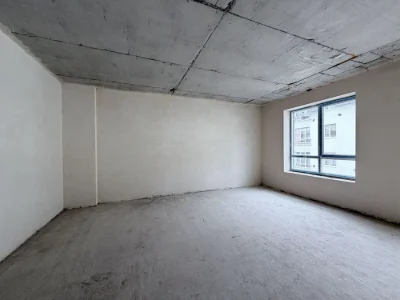 For Sale: 1-bedroom apartment ready for renovation! NO COMMISSION!