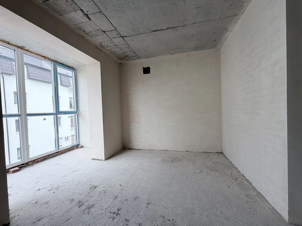 For Sale: 1-bedroom apartment ready for renovation! NO COMMISSION!